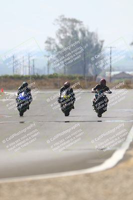 media/Sep-20-2025-TrackDaz (Sat) [[27f0cde673]]/B Group/220pm (Turn 9)/